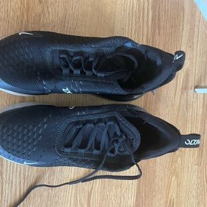 Nike AirMax 270